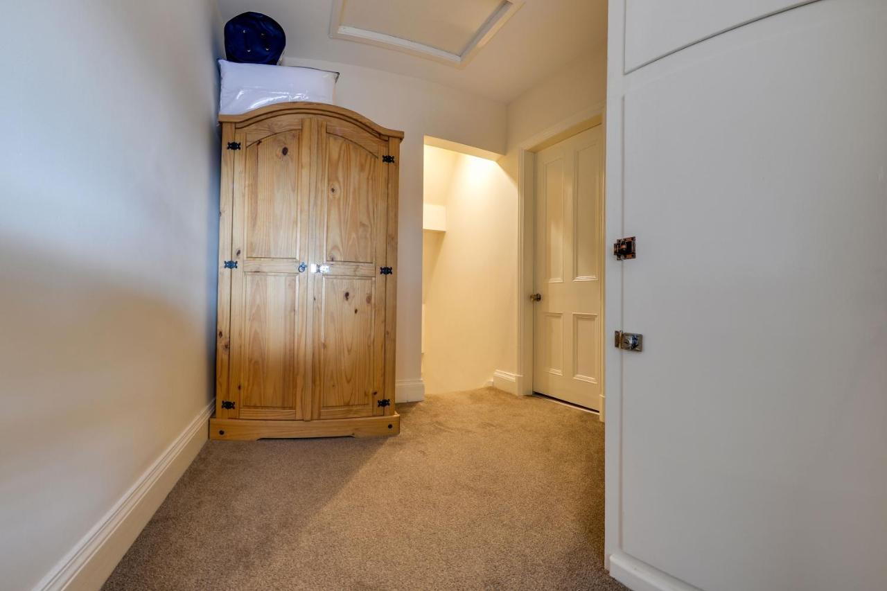 The Whitby Prospect, 2 Bed Apartment With Stunning Views, 2 Mins From Beach Екстер'єр фото