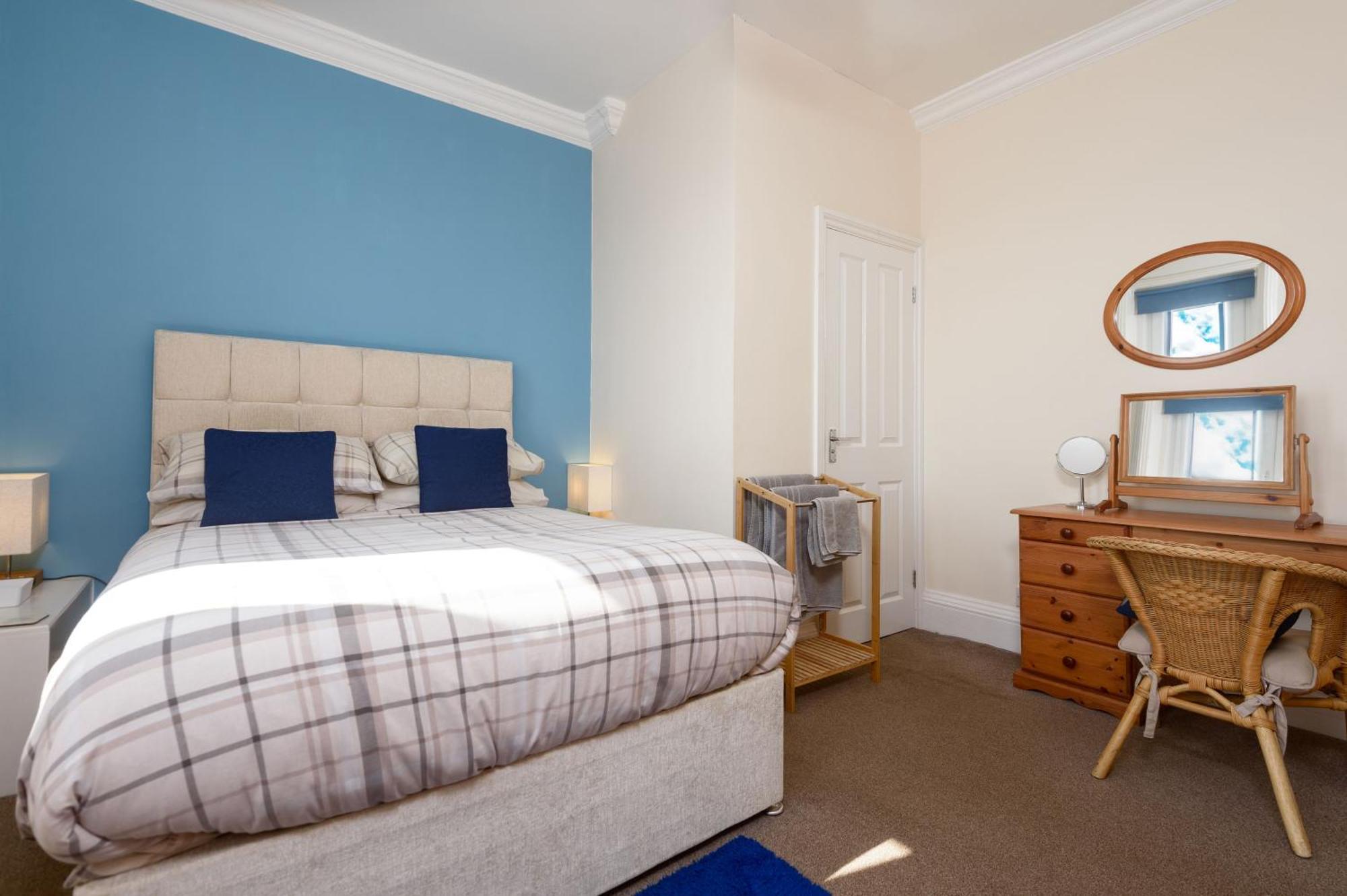 The Whitby Prospect, 2 Bed Apartment With Stunning Views, 2 Mins From Beach Екстер'єр фото
